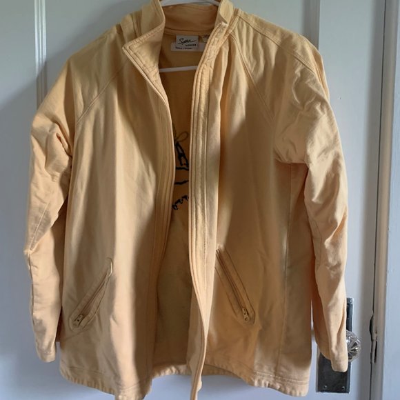 Yellow spring jacket - Picture 2 of 3